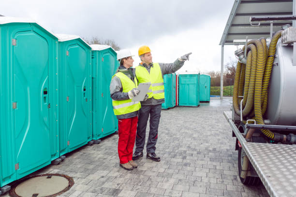 Types of Portable Toilets We Offer in South Apopka, FL